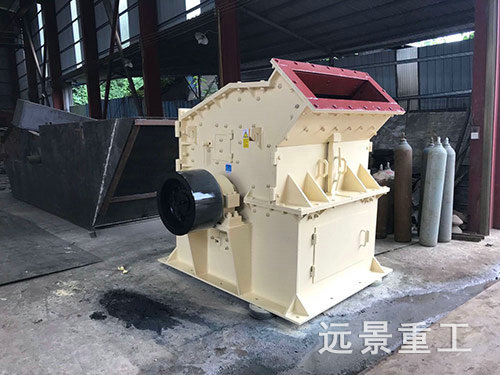 第三代反擊式制砂機1